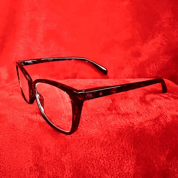 (2) Full Lens Readers + (1) Full Reader Sunglasses +2.0 - Picture 7 of 16